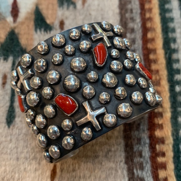 Jewelry - Sterling Silver Chimney Butte cross bracelet❤️❤️❤️